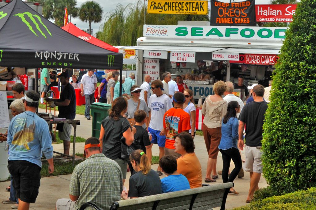 Riverfest crowd Ormond Beach Mainstreet